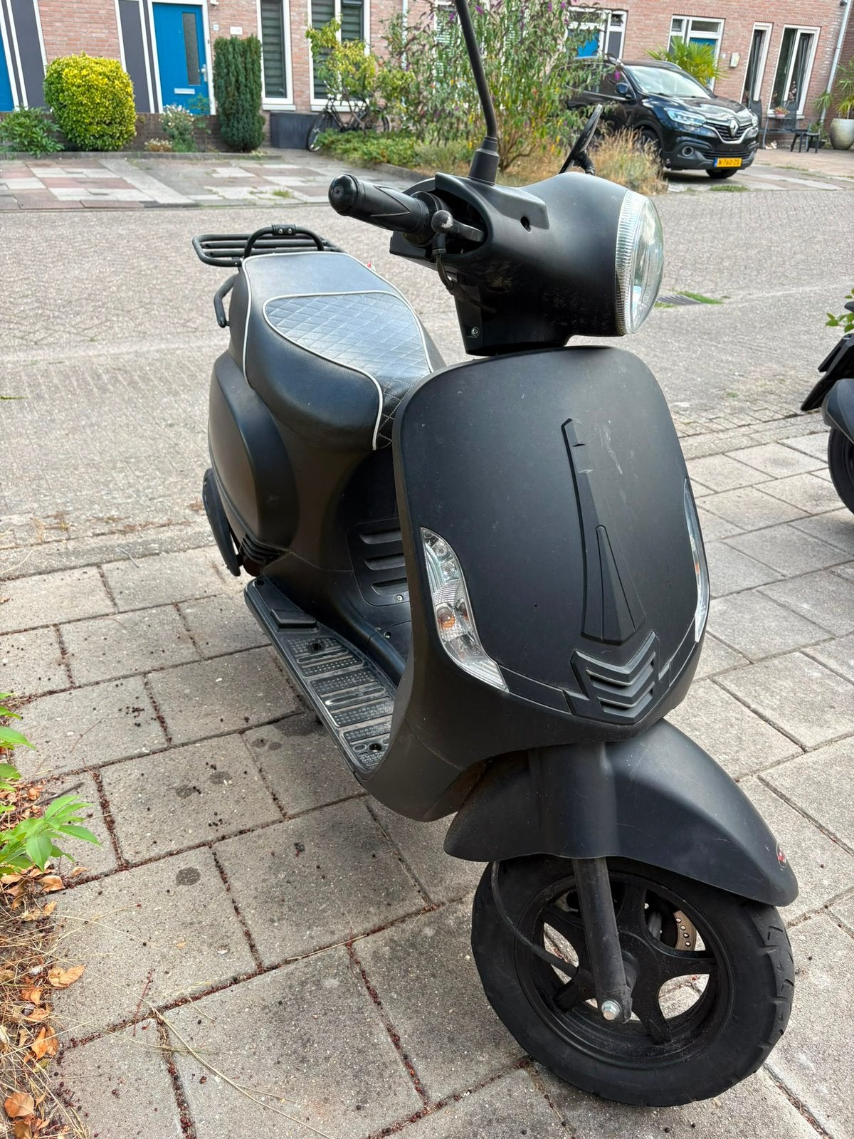 Iva Lux 50, Ophalen, Gebruikt, Benzine, Maximaal 25 km/u