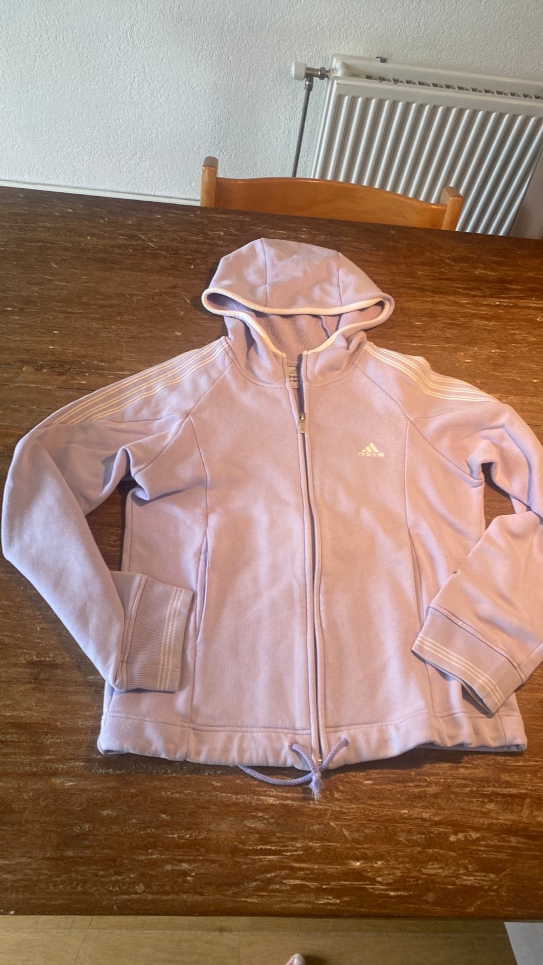 Adidas jasje kleur lila mast M, Ophalen of Verzenden, Gedragen, Maat 38/40 (M), Paars