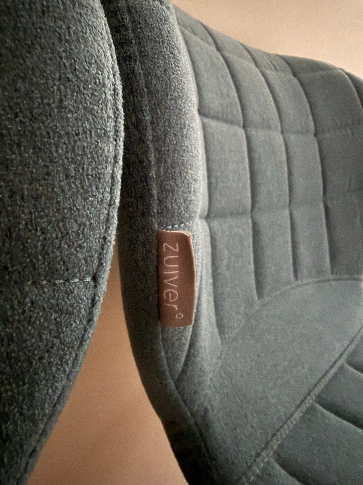 2 Zuiver stoelen - Zo goed als nieuw, Huis en Inrichting, Stoelen, Ophalen, Twee, Overige kleuren, Zo goed als nieuw