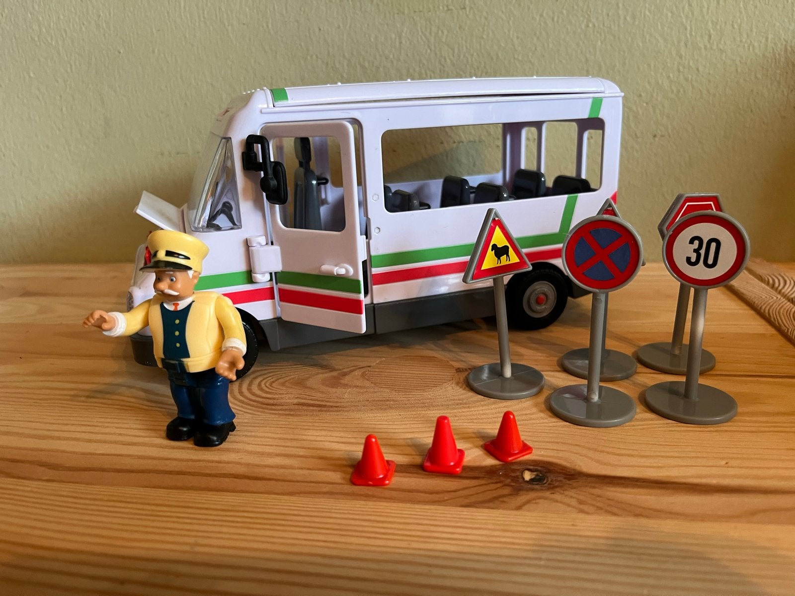 Brandweerman Sam Trevors bus, Ophalen of Verzenden, Gebruikt