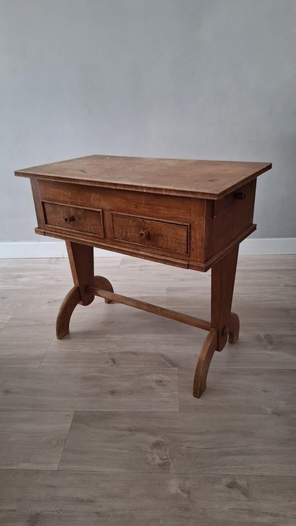 Vintage Naaikastje / Bijzettafel met Lades, Antiek en Kunst, Ophalen