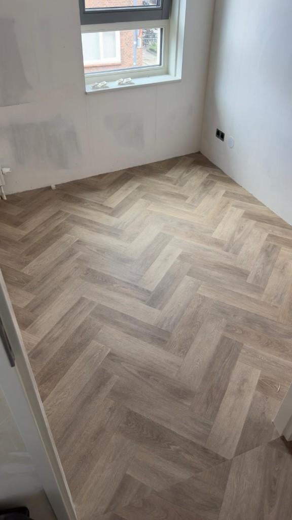 Visgraat vinyl Rotterdam! Alle kleuren binnen 1 week leggen!, Ophalen, Crème, 75 m² of meer, Nieuw