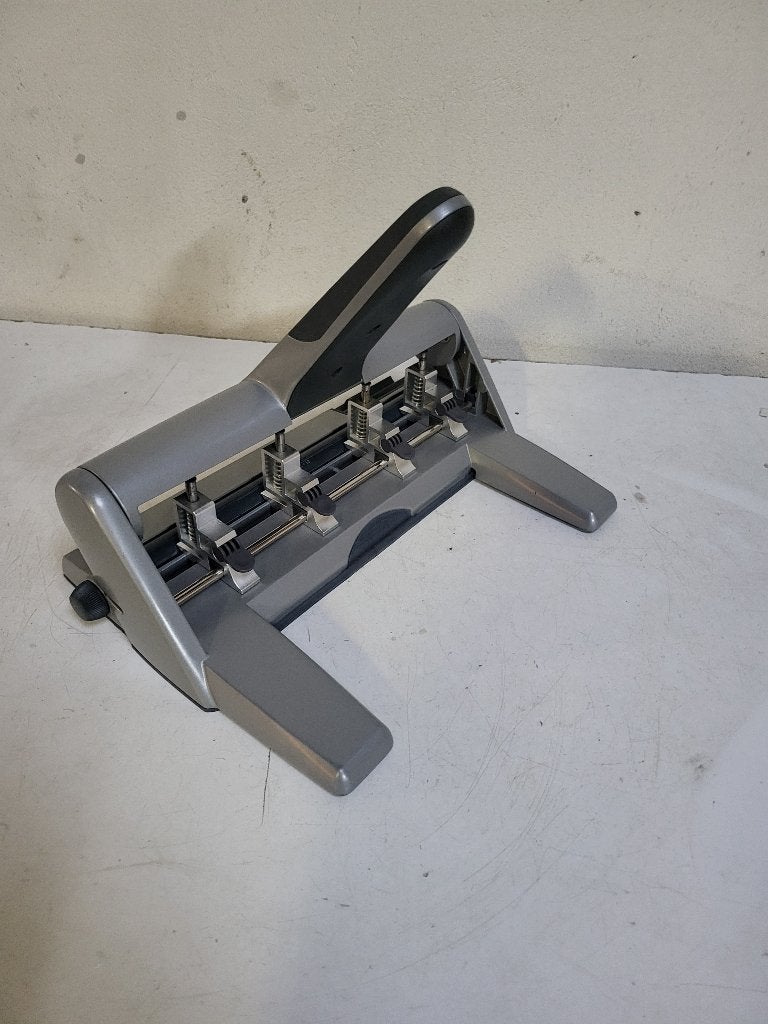 Leitz 5114 AKTO Heavy Duty variabele multi perforator, Ophalen of Verzenden, Zo goed als nieuw