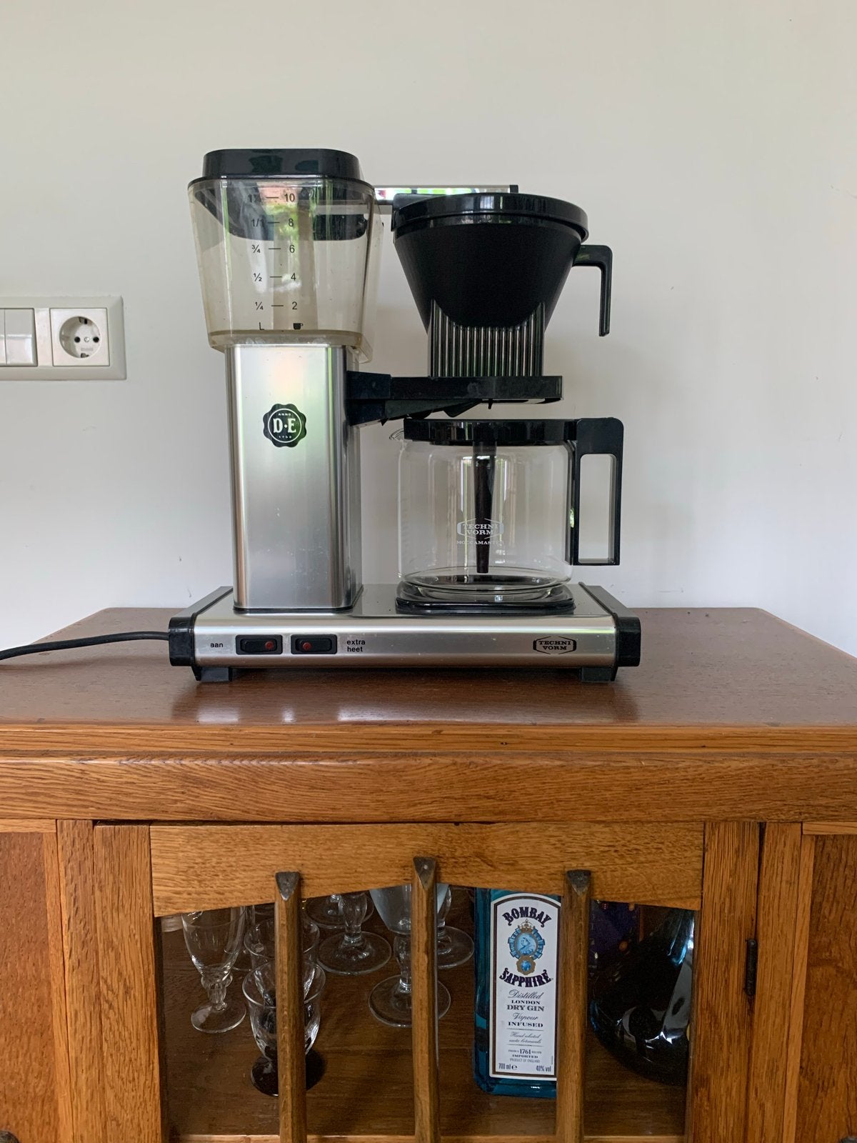 Moccamaster Technivorm Koffiezetapparaat - Zo goed als nieuw, Ophalen, Afneembaar waterreservoir, 10 kopjes of meer, Koffiemachine