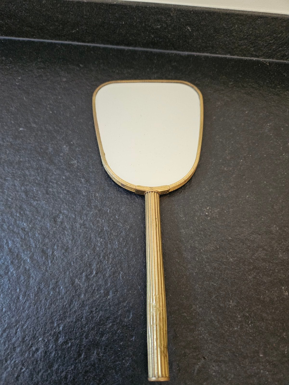 Koperen handspiegel jaren 40, Antiek en Kunst, Antiek | Spiegels, Ophalen of Verzenden, Rond, Minder dan 50 cm