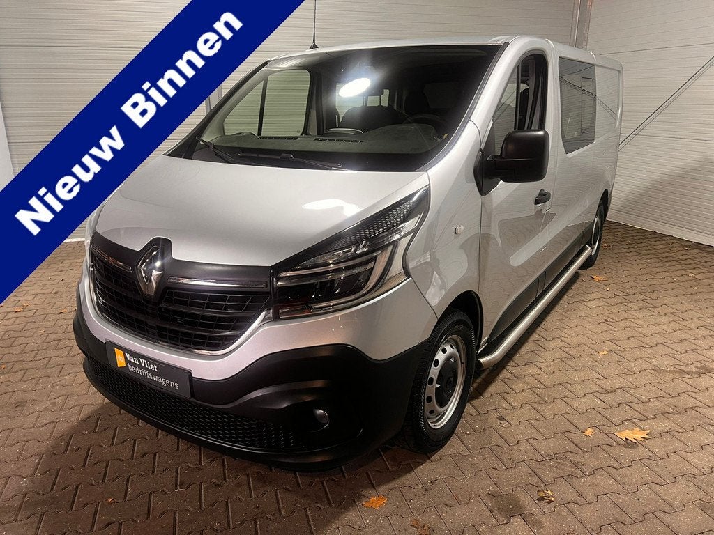 Renault Trafic 2.0 dCi 145 T29 L2H1 DC Comfort VVB438 Prijs, Auto's, Bestelauto's, Stof, Gebruikt, 4 cilinders, Origineel Nederlands