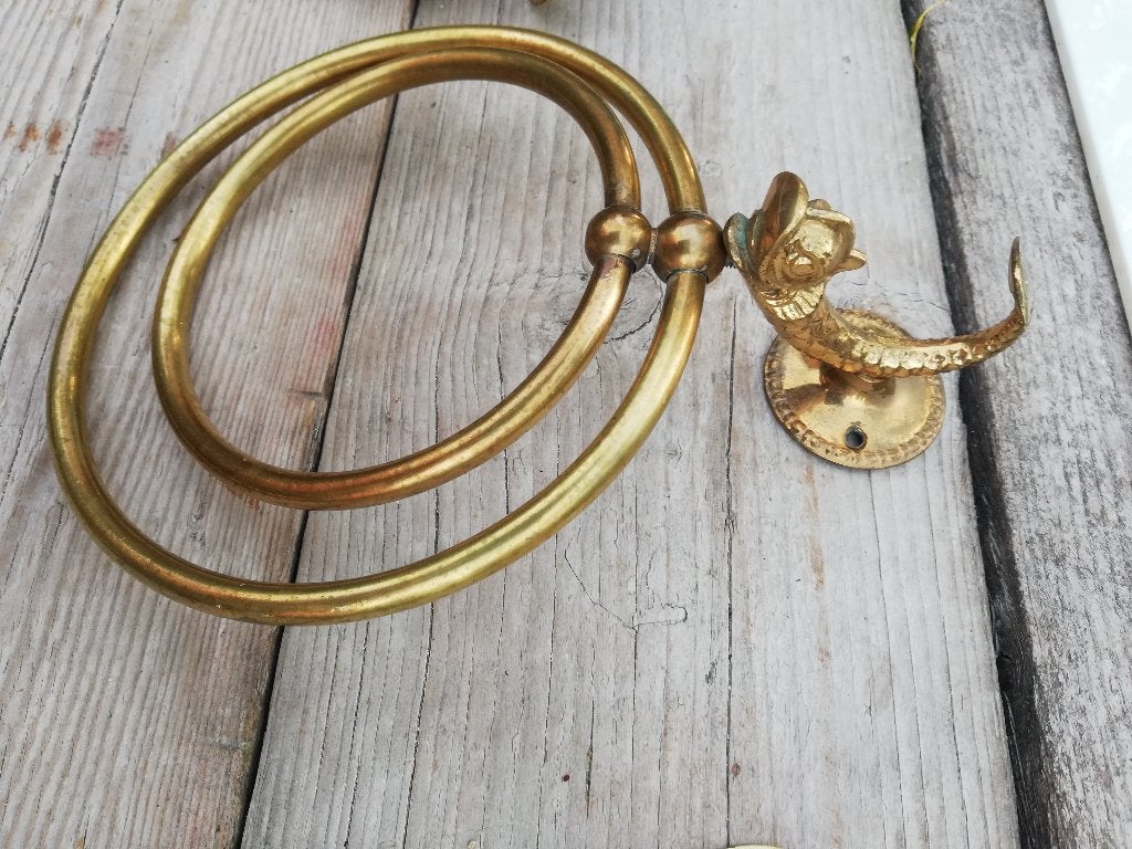 Vintage goudkleur vis, planchet, 2 handdoekhouders, spiegel, Ophalen, Zo goed als nieuw, Metaal