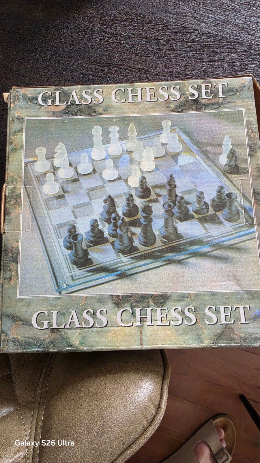 Glazen schaakspel met schaakstukken, Een of twee spelers, Ophalen of Verzenden, Gebruikt