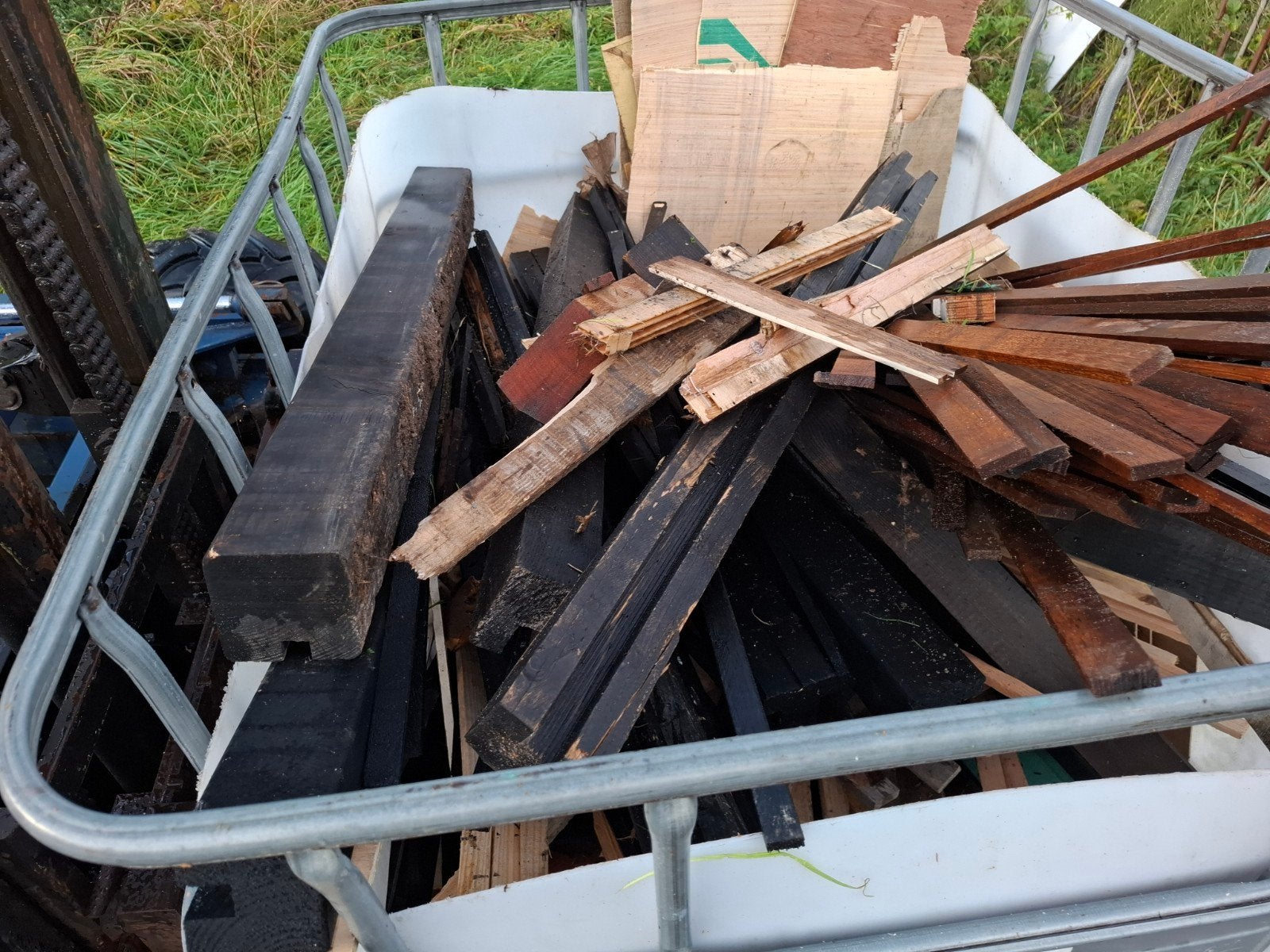 bak brand hout gratis ophalen in Oostzaan, Minder dan 3 m³, Ophalen