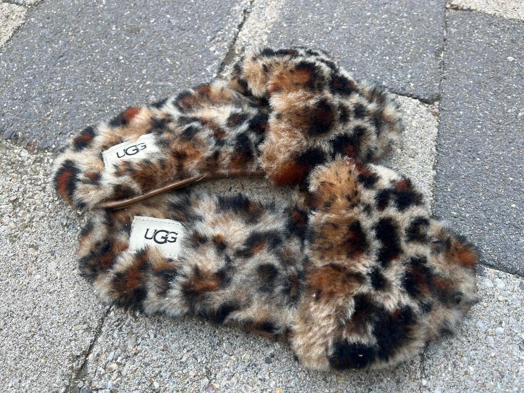 UGG sloffen 38, Kleding | Dames, Schoenen, Verzenden, Nieuw, Pantoffels of Sloffen