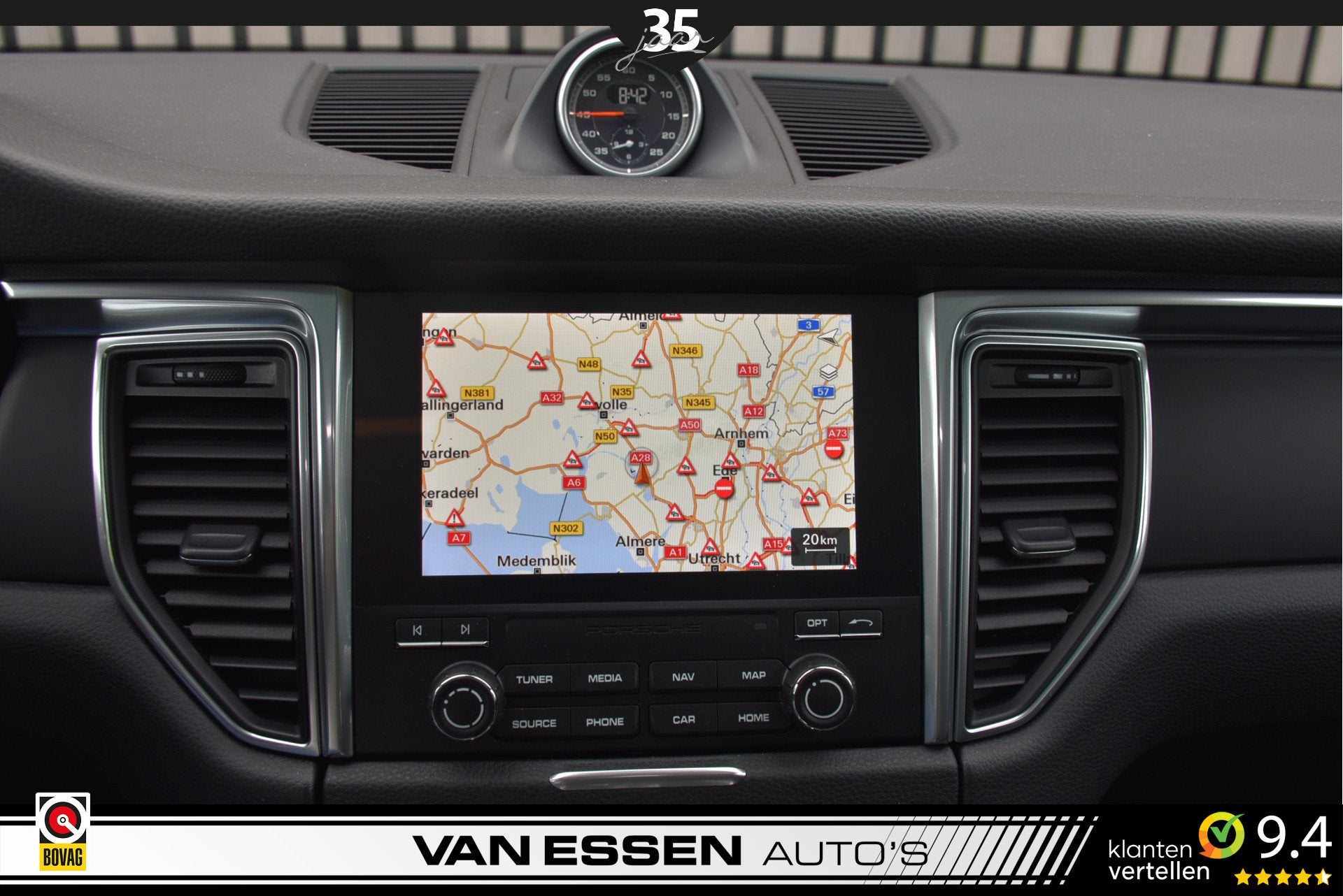 Foto 25 van Porsche Macan 2.0 Pano Luchtvering PASM Sport-Chrono Navi Ca