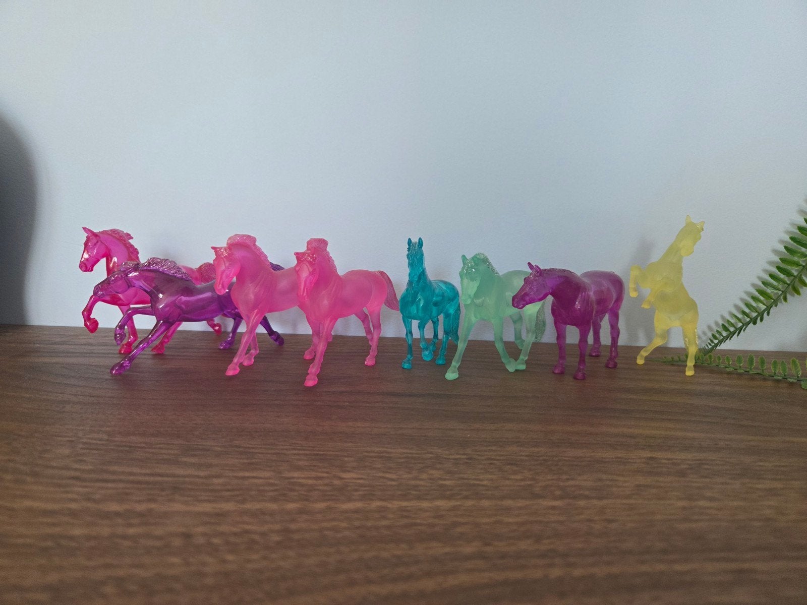 8 Breyer Horse Crazy Stablemates, Ophalen of Verzenden, Zo goed als nieuw, Paard, Beeldje of Figuurtje