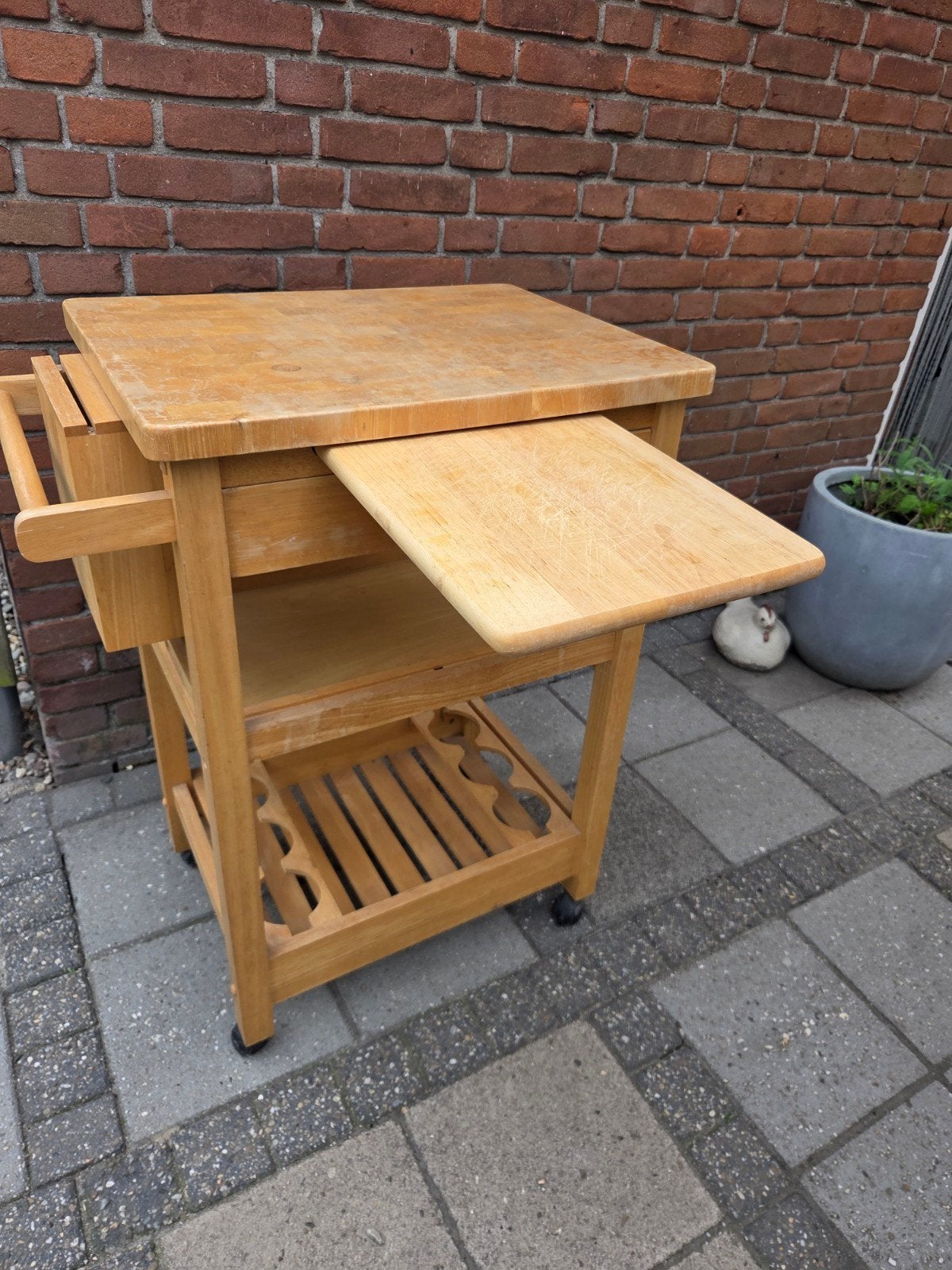 Houten Keukentrolley met Uitschuifbare Werkblad/snijplank, Huis en Inrichting, Gebruikt, Hout, Keukentrolley, Ophalen of Verzenden
