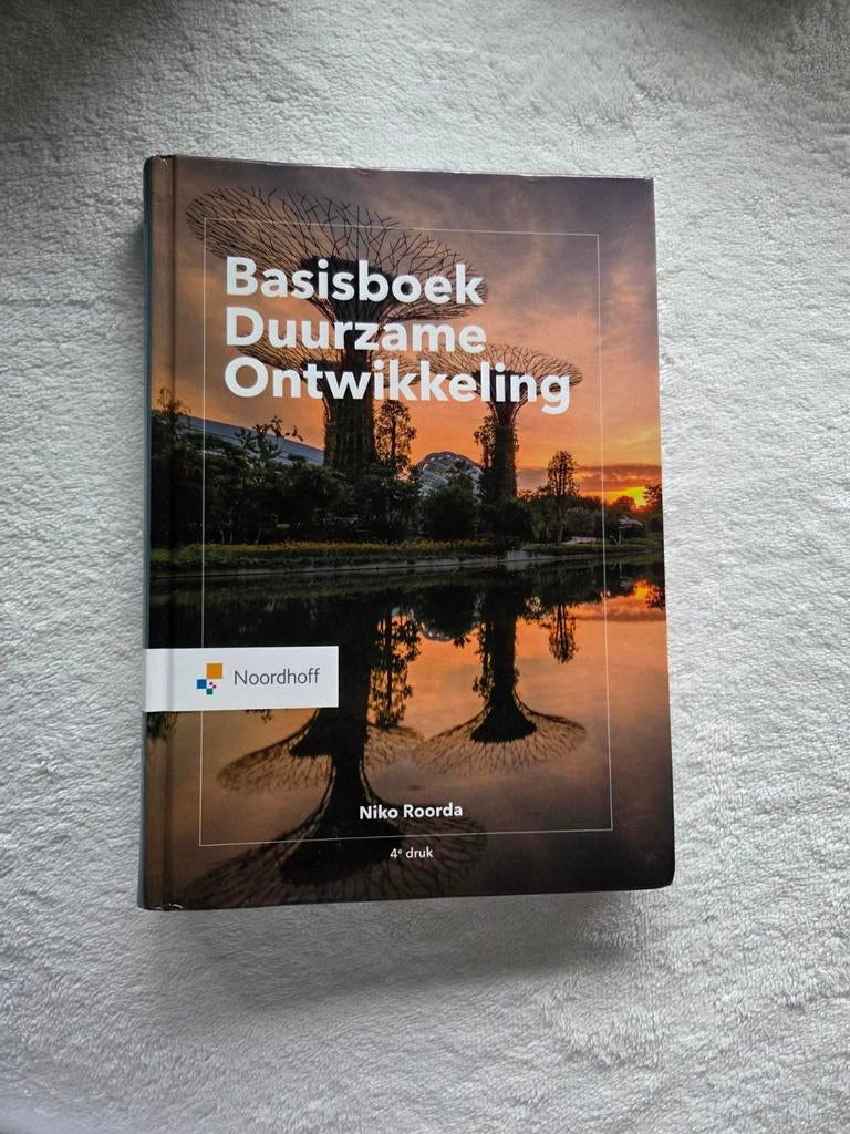 Dr. Niko Roorda - Basisboek duurzame ontwikkeling, Ophalen of Verzenden, Zo goed als nieuw, Dr. Niko Roorda