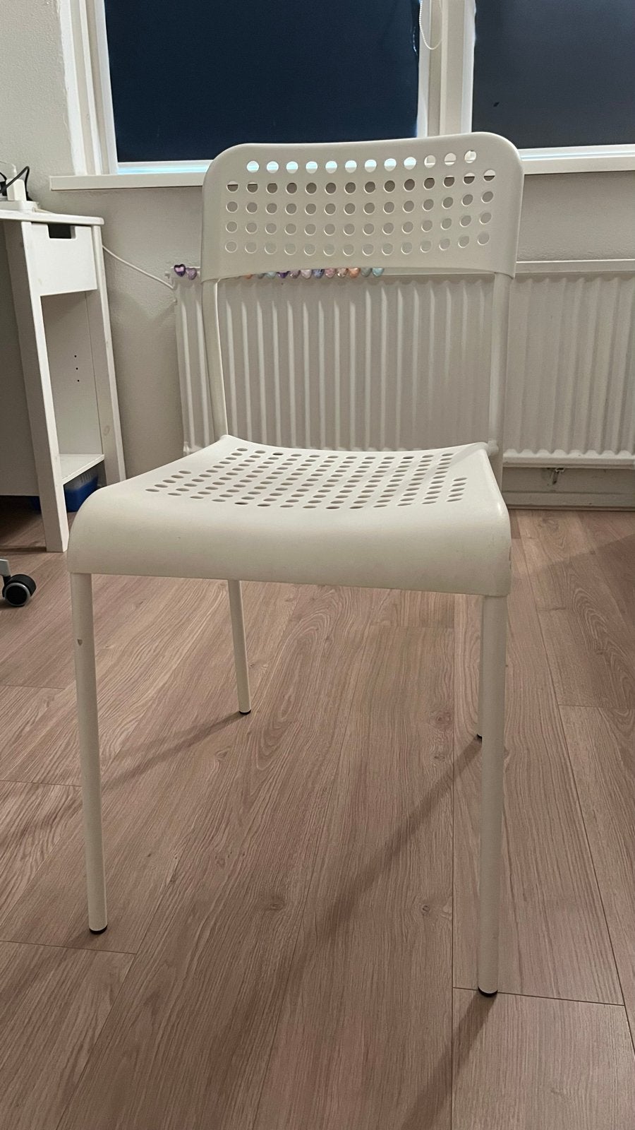 IKEA SANDSBERG Stoel - Wit, Ophalen, Kunststof, Gebruikt, Wit