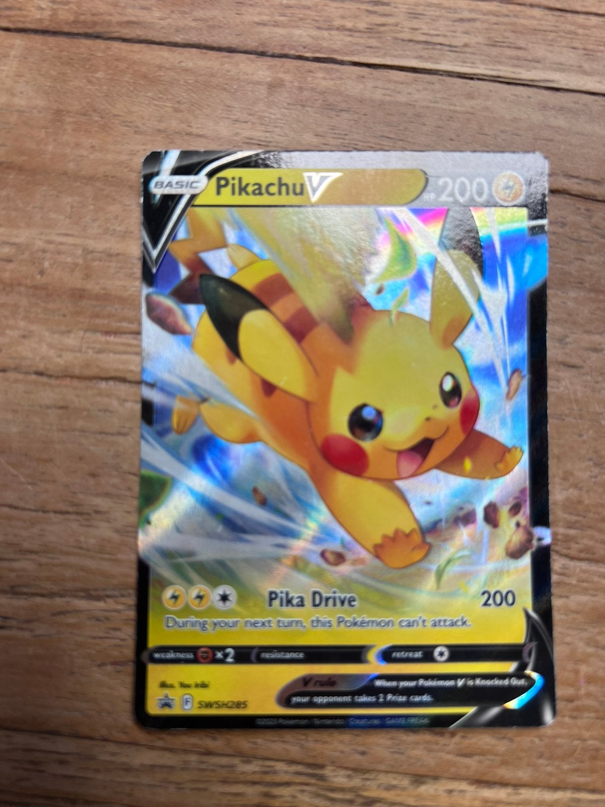 Pokemon Card Pikachu V, Ophalen of Verzenden, Zo goed als nieuw, Losse kaart