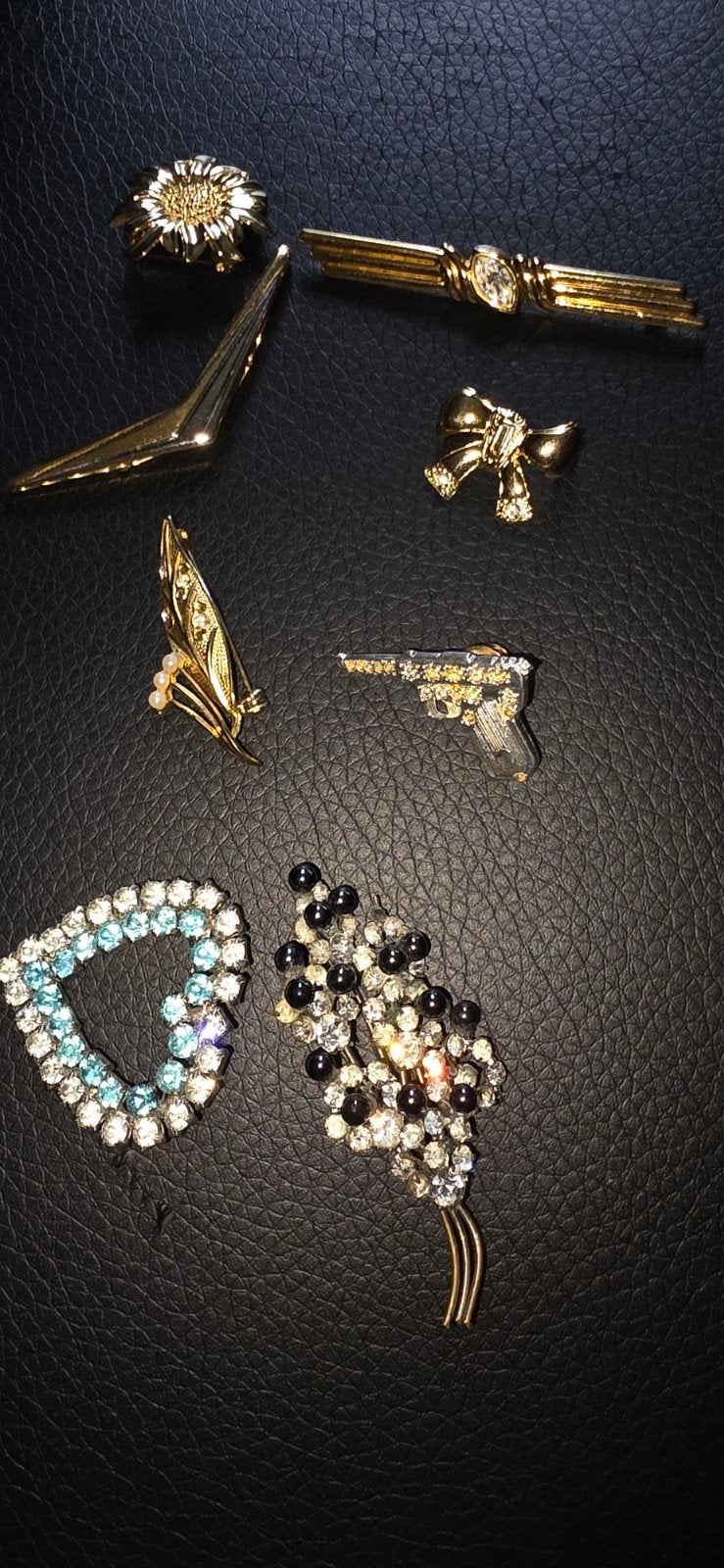 8 mooie broches gedragen, Sieraden, Tassen en Uiterlijk, Piercings, Ophalen of Verzenden, Zo goed als nieuw, Staal, Oor- of Traguspiercing