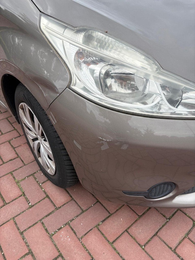 Peugeot 208 1.2 VTI 60KW/82PK 5-D 2012 Grijs, Voorwielaandrijving, Dealer onderhouden, 31 €/maand, 1199 cc