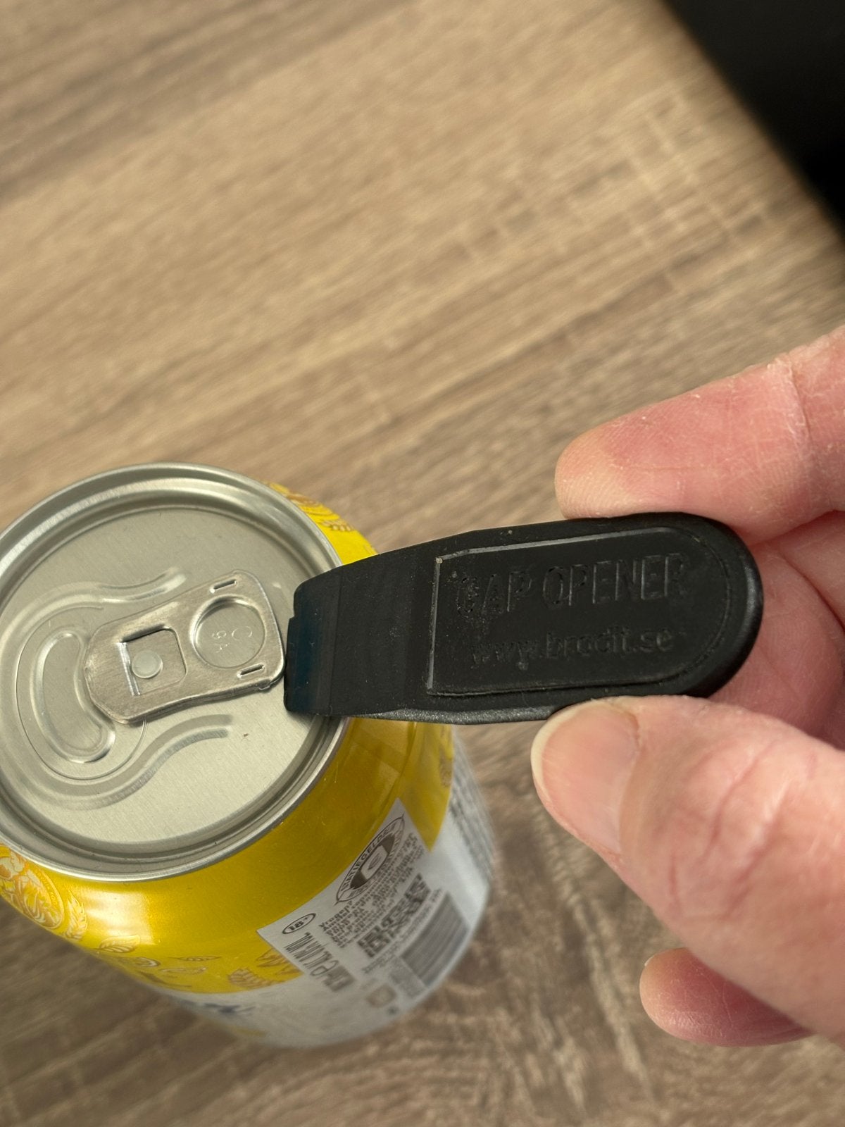 Handige blikopener voor frisdrank en bierblikjes, Ophalen, Overige typen, Kunststof, Nieuw