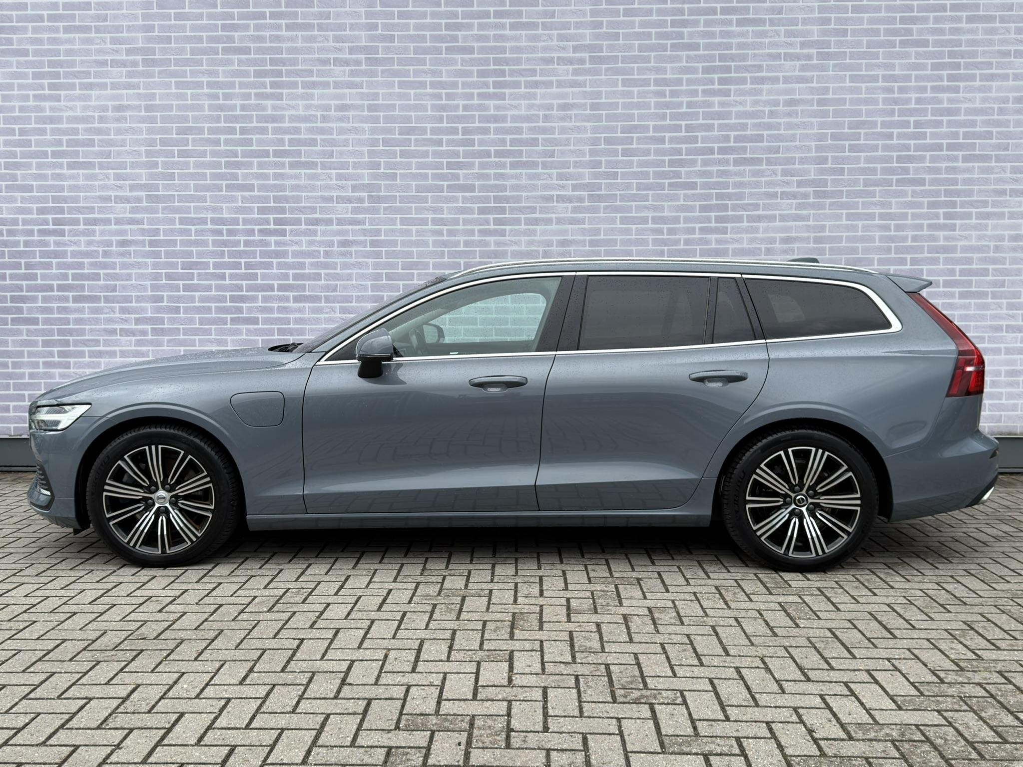Volvo V60 2.0 T6 Recharge AWD Inscription Expression | Plug-, 12 maanden, Gebruikt, Euro 6, 4 cilinders