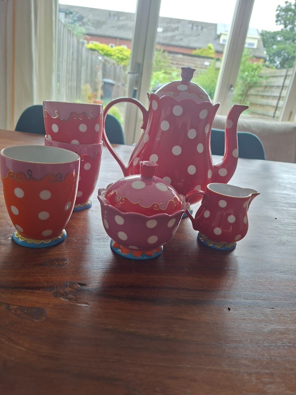 Oilily koffie servies, Ophalen