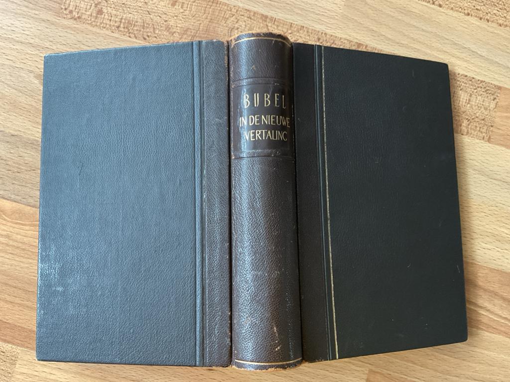Bijbel in Nieuwe Vertaling - A. Jongbloed C.V. Leeuwarden, Ophalen of Verzenden