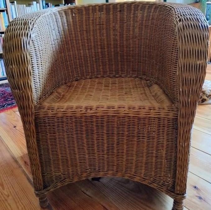 Rieten fauteuiltje, Ophalen