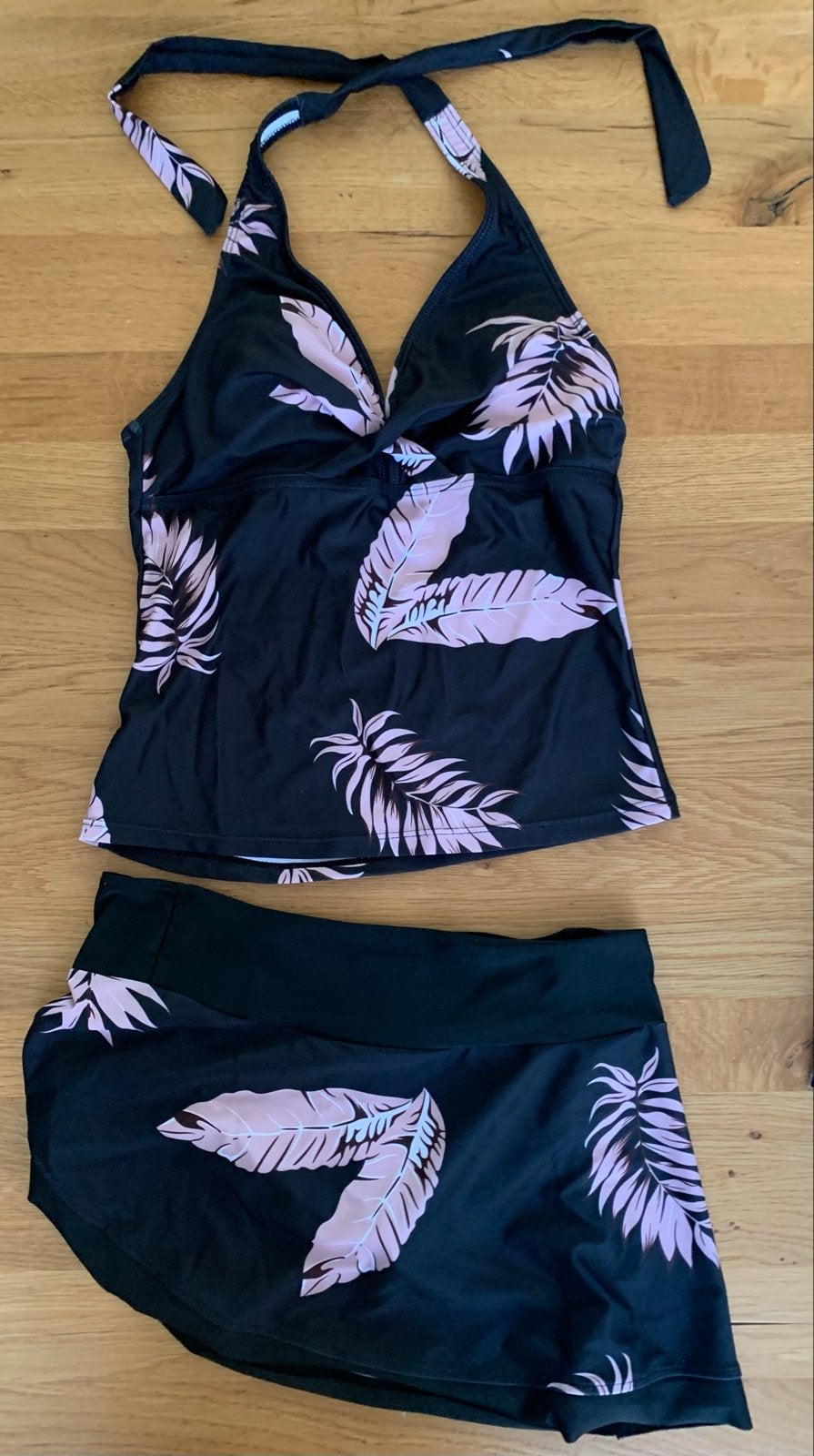 Zwarte tankini met roze bladprint en zwemrokje, Ophalen of Verzenden, Zo goed als nieuw, Zwart, Overige typen