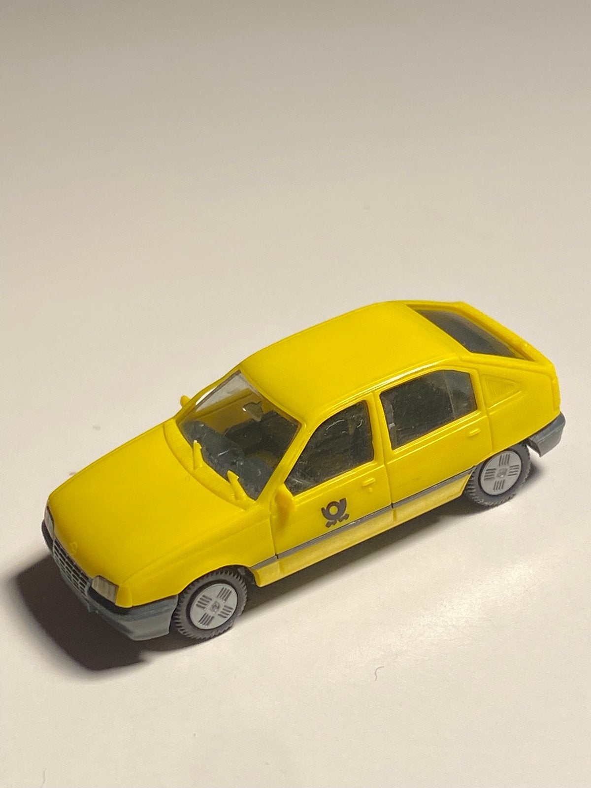 Opel Kadett Herpa geel, Ophalen of Verzenden, Zo goed als nieuw, Auto, Overige merken