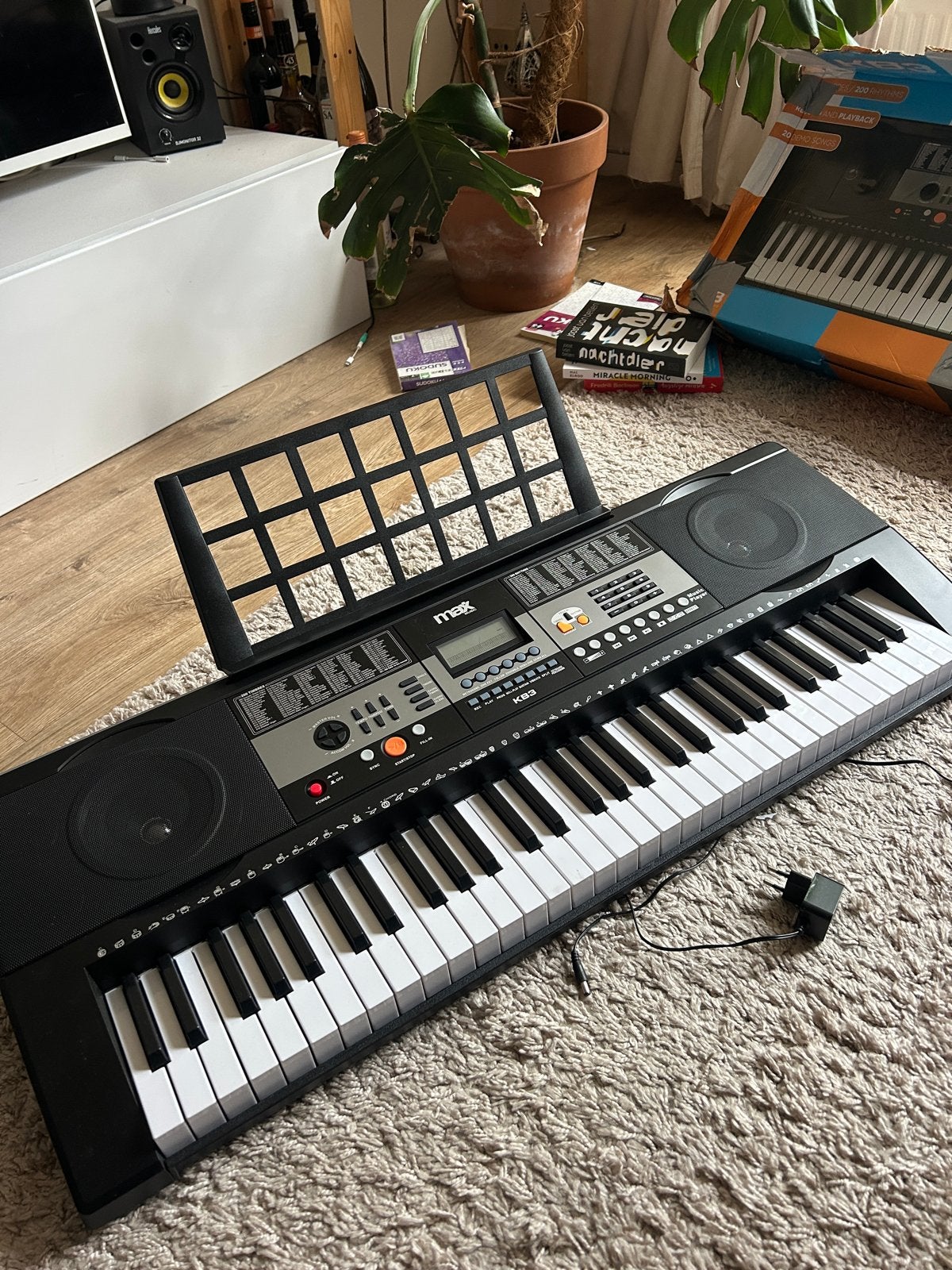 Max KB3 Elektronisch Keyboard - Zo goed als nieuw, Overige merken, 61 toetsen, Ophalen of Verzenden, Zo goed als nieuw