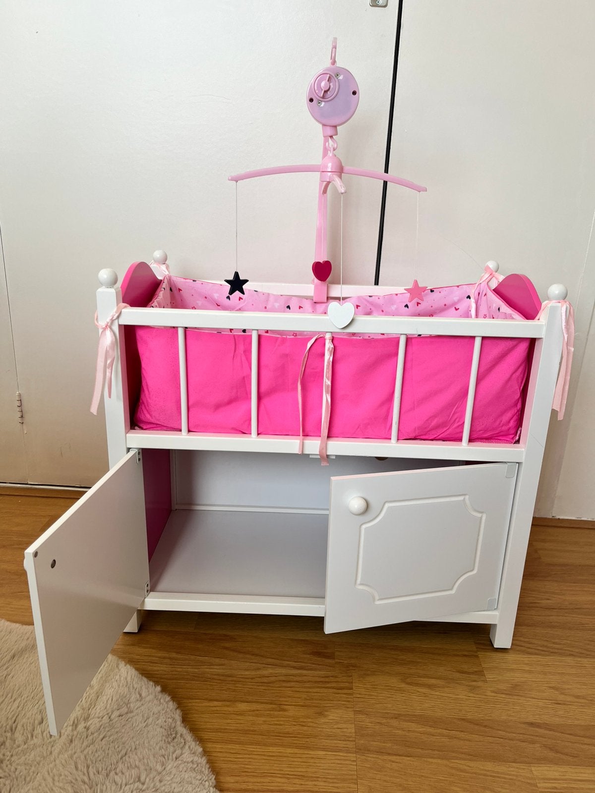 Poppenbed hout, Ophalen, Zo goed als nieuw, Overige typen