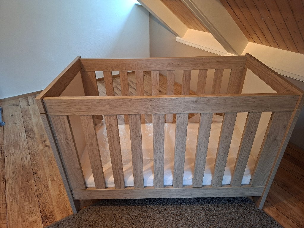 Zeer mooie complete BABYKAMER, Ophalen, Zo goed als nieuw, Jongetje of Meisje