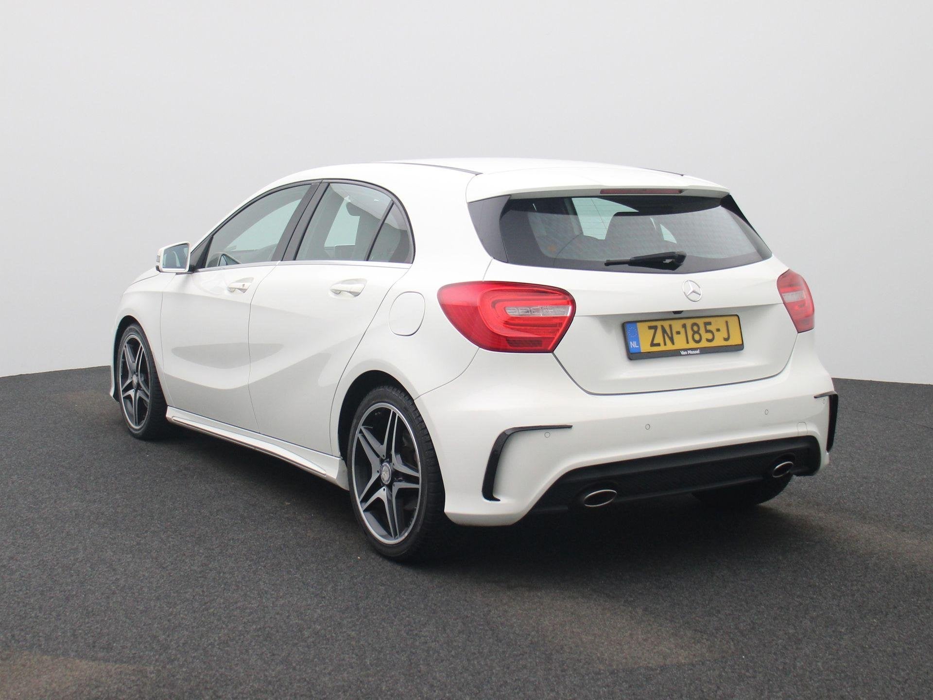 Mercedes-Benz A-klasse 180 Prestige | Automaat | Lederen Spo, Auto's, 12 maanden, Gebruikt, 4 cilinders, 19 km/l