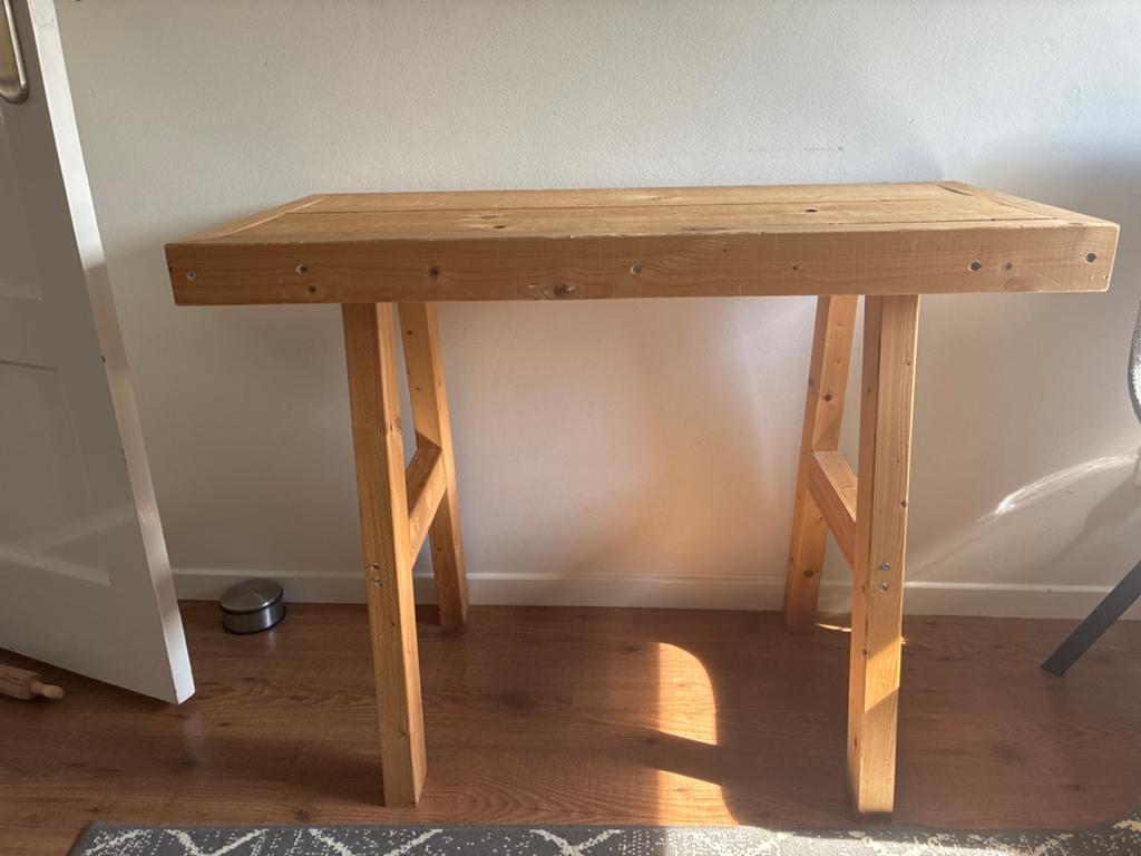 Massief douglas houten tafel, bureau of sidetable, Huis en Inrichting, Ophalen, 50 tot 100 cm, Zo goed als nieuw, Indistrieel