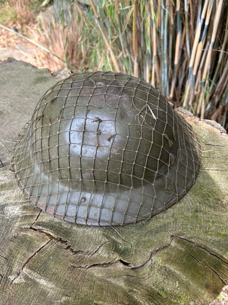 Belgische helm, Ophalen of Verzenden, Landmacht, Overige gebieden, Helm of Baret