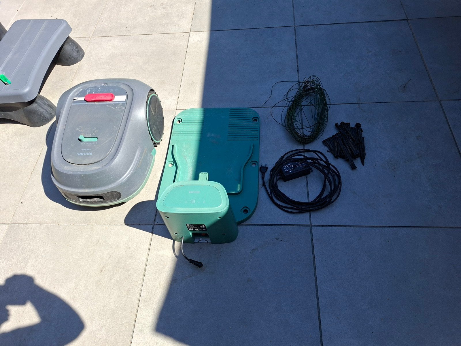 Philips Robotmaaier - Geschikt tot 1000m², Ophalen, Gebruikt, Meer dan 25 cm, Philips