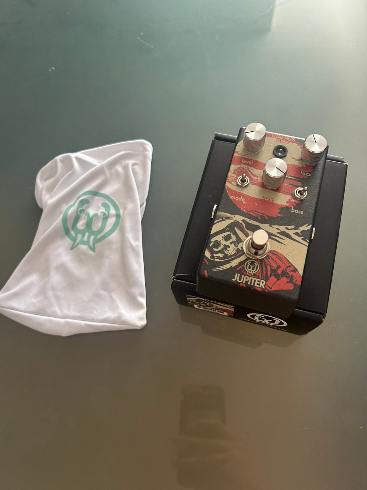 Wallrus Jupiter Fuzz v2, Ophalen, Zo goed als nieuw