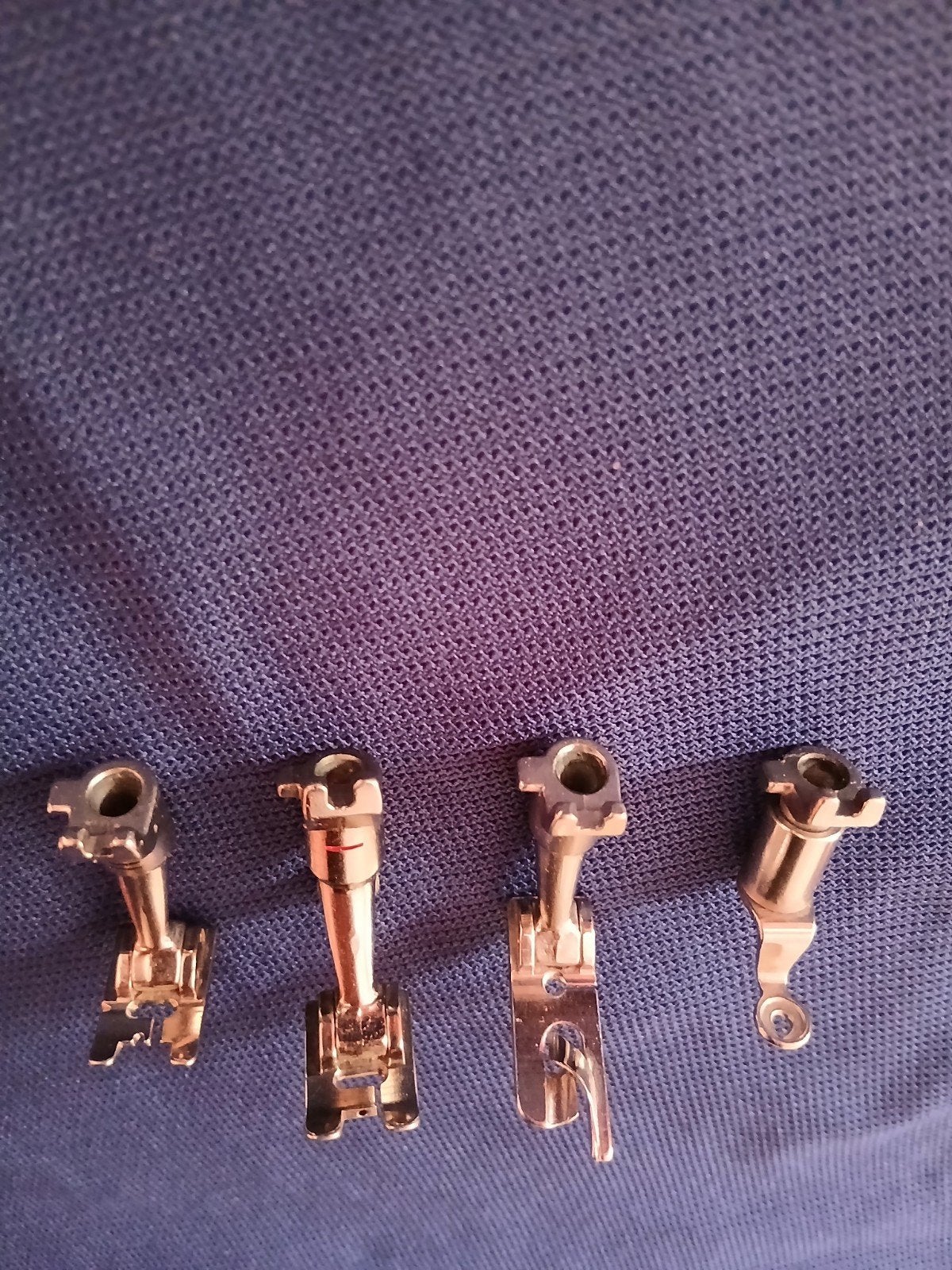 Bernina naaimachine voetjes - Set van 4, Hobby en Vrije tijd, Naaimachines en Toebehoren, Ophalen of Verzenden, Gebruikt, Toebehoren