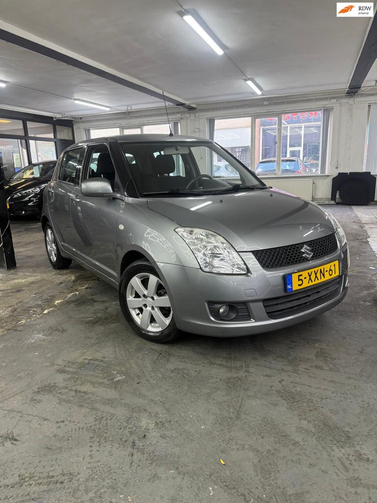Suzuki Swift 1.3 Comfort Automaat | Airco | dealer onderhoud, Auto's, 400 kg, Elektrische ramen, Swift, Bedrijf