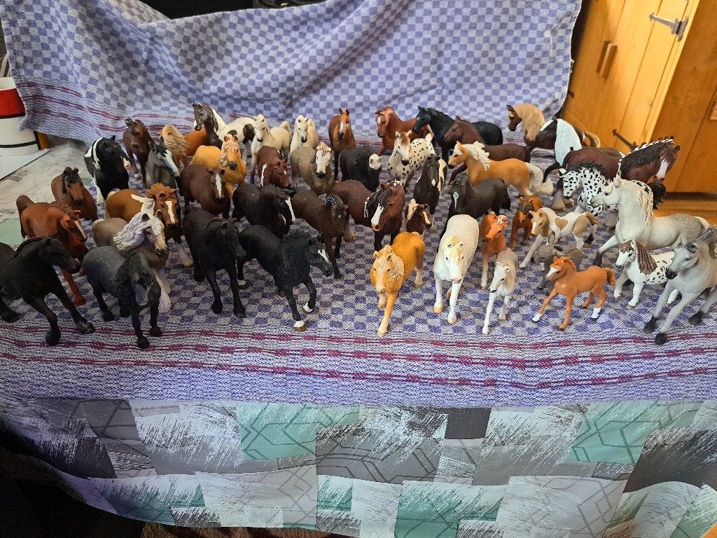 Te Koop 46x orginele Schleich paarden mooie staat, Ophalen of Verzenden, Zo goed als nieuw