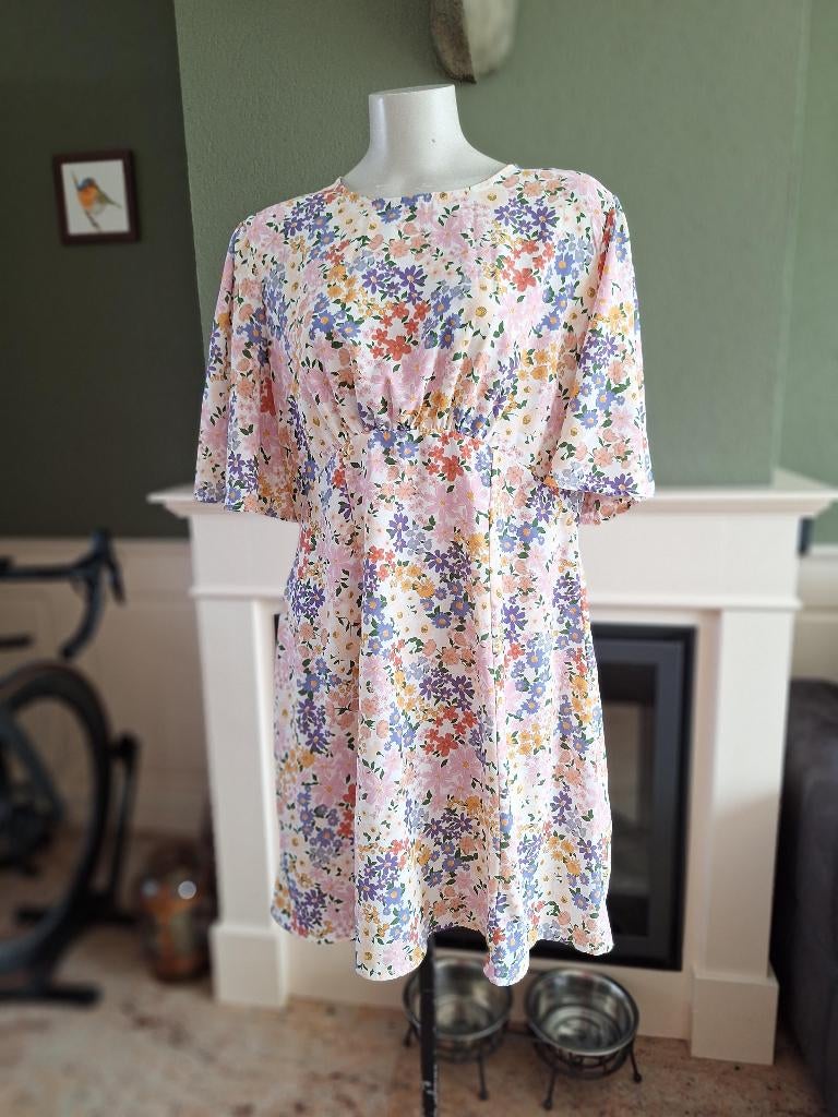 Dorothy Perkins lieflijk bloemen tuniek 46 UK 18, Kleding | Dames, Maat 46/48 (XL) of groter, Ophalen of Verzenden, Zo goed als nieuw