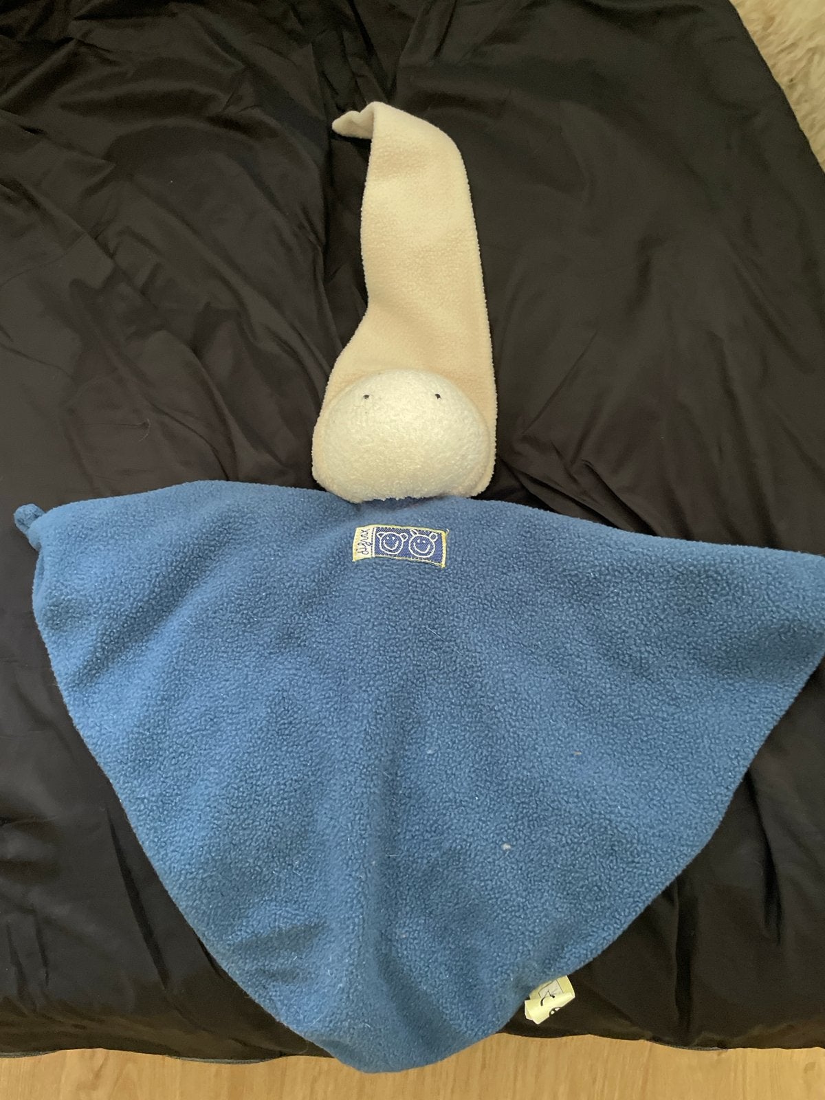 Zacht blauw knuffeldoekje met wit slaapmutsje, Ophalen of Verzenden, Gebruikt, Overige typen