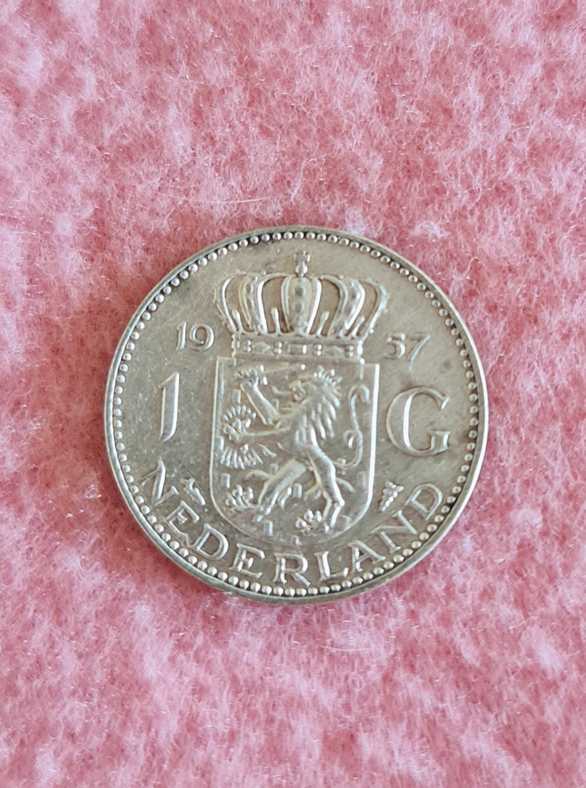 Zilveren 1 gulden munt uit 1957 - A29, Postzegels en Munten, Munten | Nederland, 1 gulden, Koningin Juliana, Zilver, Ophalen of Verzenden