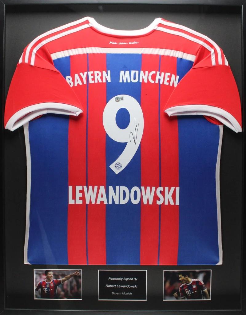 Robert Lewandowski FC Bayern München 14/15 ingelijst shirt, Verzamelen, Buitenlandse clubs, Soccersignings.nl, Shirt, Nieuw