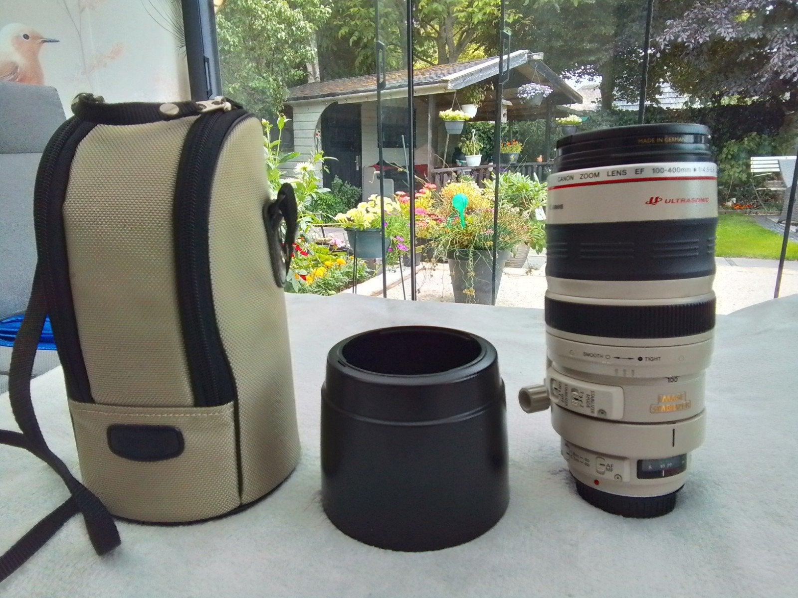 Canon EOS 600D met EF-S 18-55mm en EF 75-300mm lenzen, Beschermhoes/tas, Canon, Zo goed als nieuw, Canon EF-S