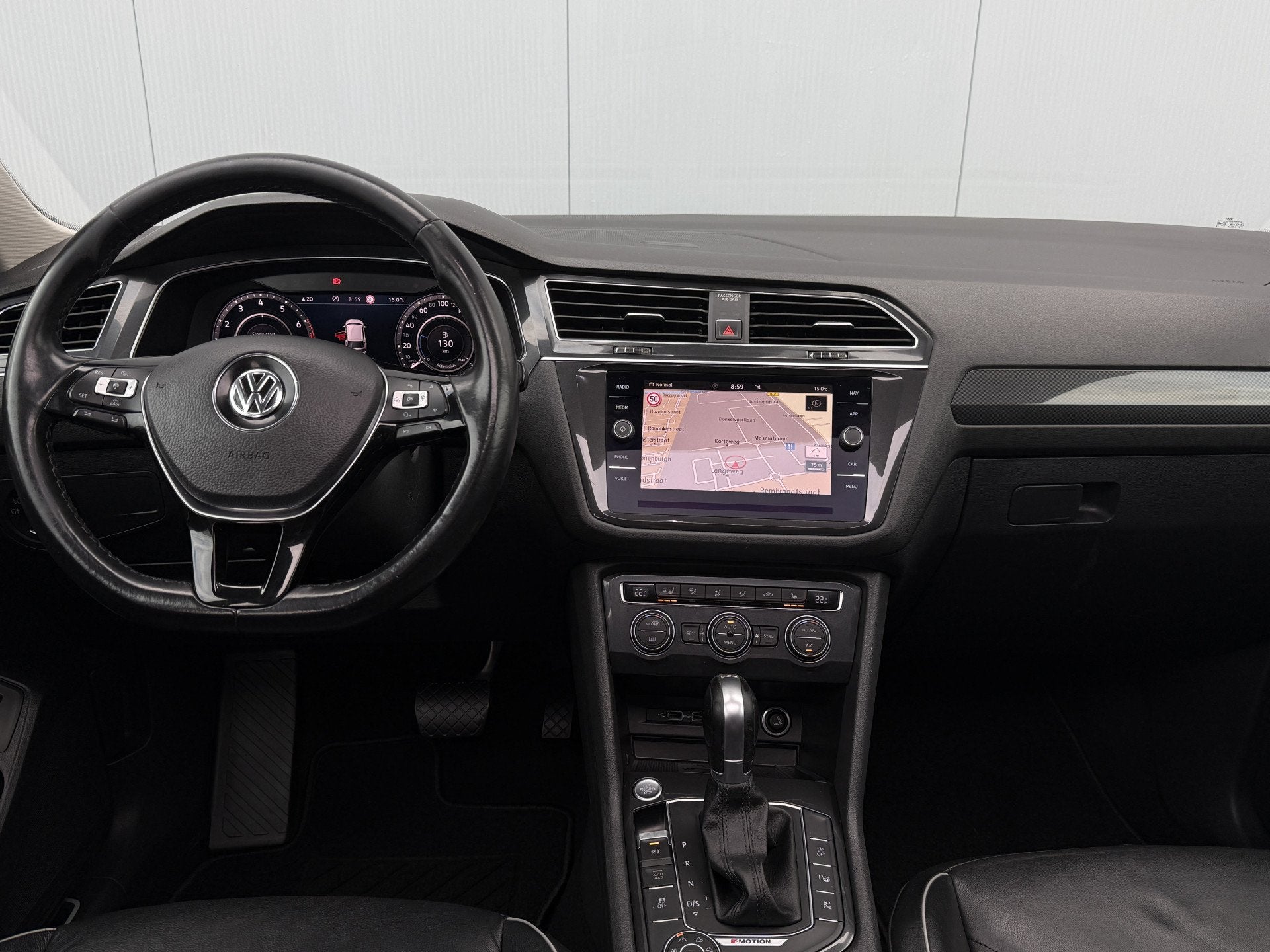 Volkswagen Tiguan Allspace 2.0 TSI 4Motion Highline Aut/Pano, Automaat, Dealer onderhouden, Gebruikt, Euro 6