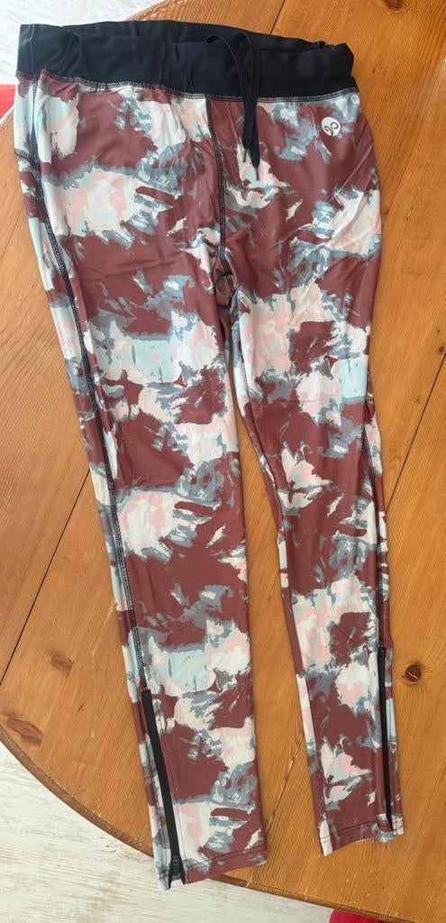 Gave bruin gemêleerde sportbroek van Leontien maat XL, Kleding | Dames, Sportkleding, Zo goed als nieuw, Fitness of Aerobics, Maat 46/48 (XL) of groter