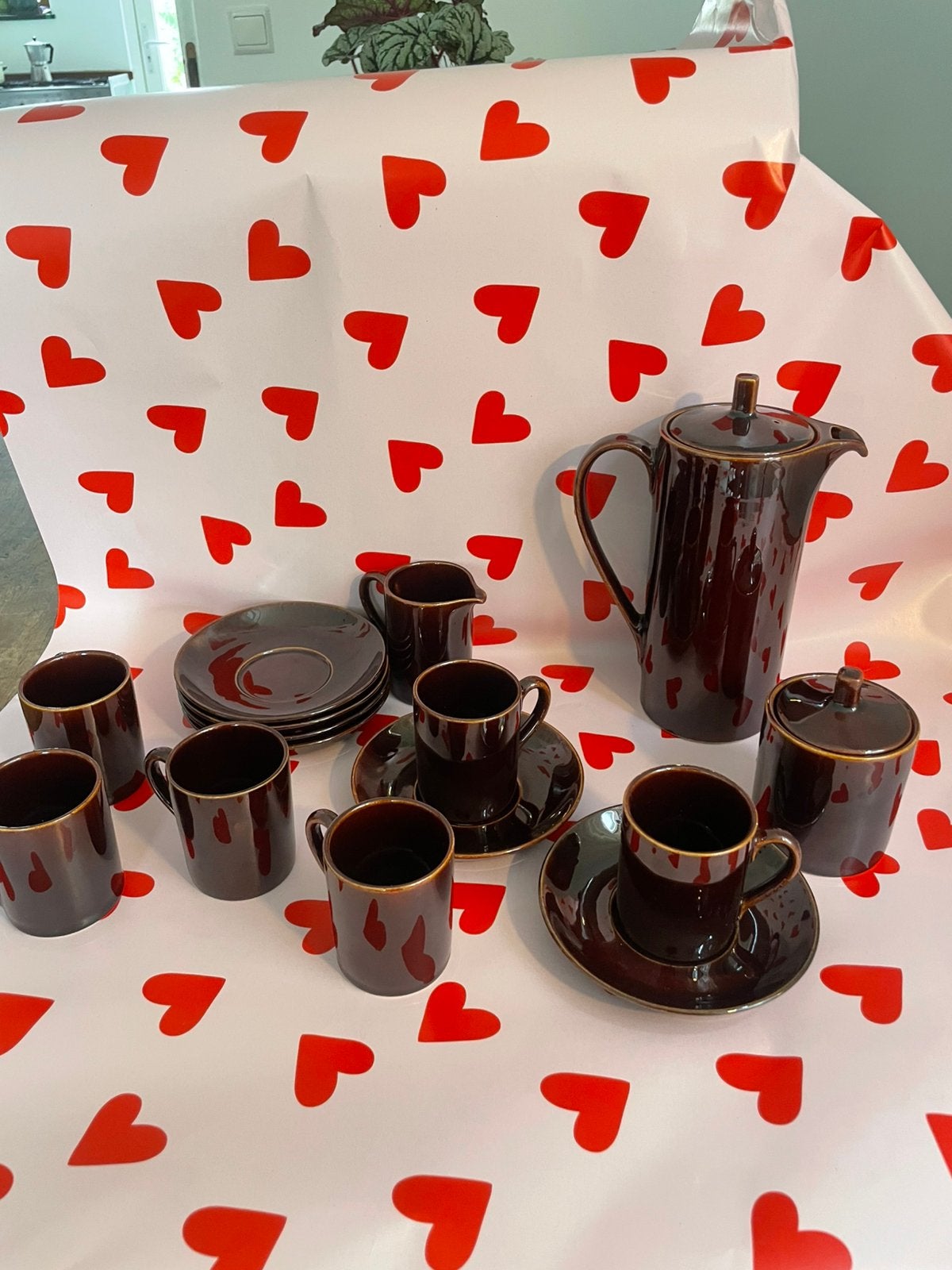 Vintage retro bruin servies, Antiek en Kunst, Antiek | Servies compleet, Ophalen
