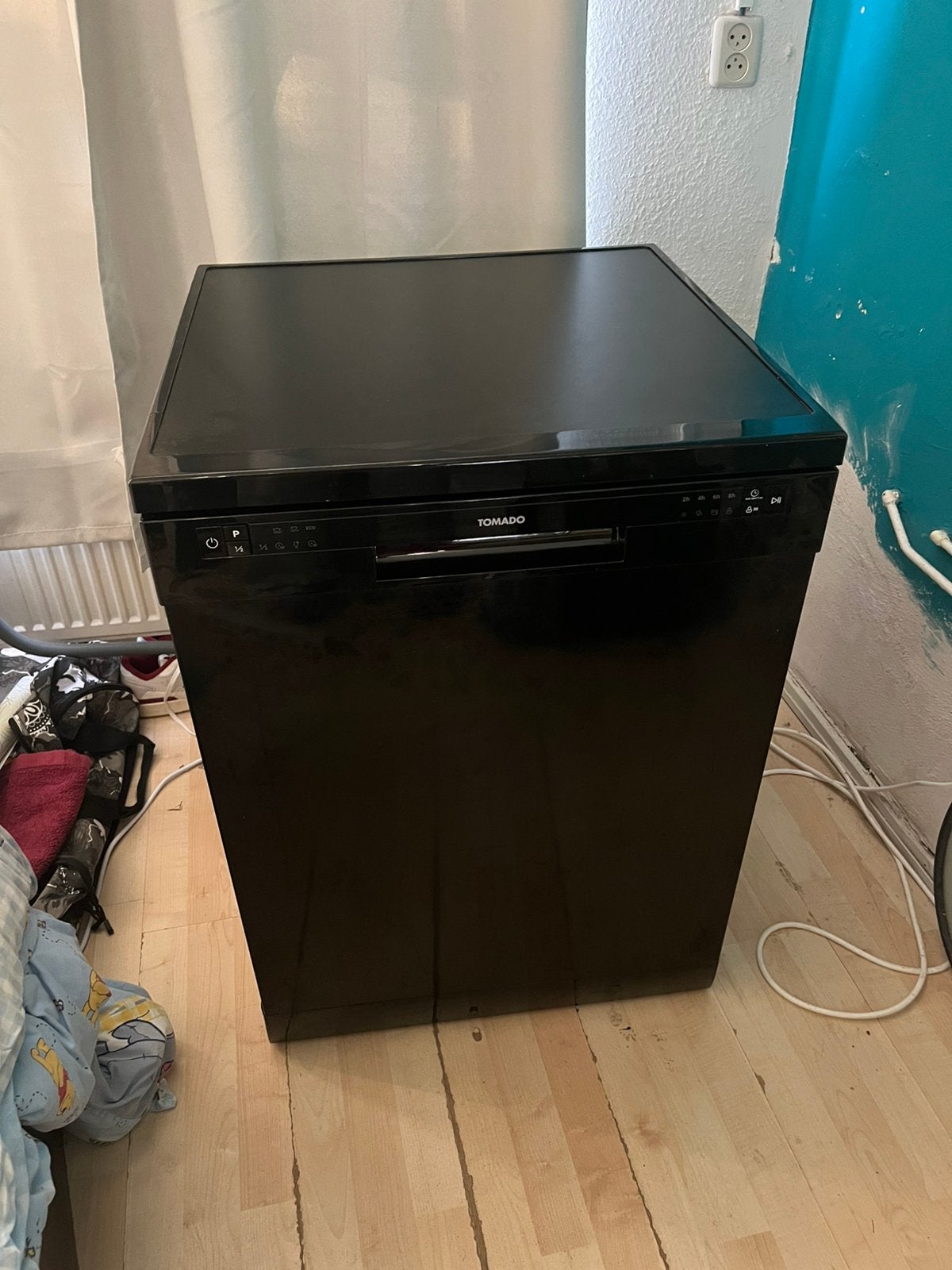 Tomado vaatwasser TDW6001B 1 jaar oud, Witgoed en Apparatuur, Ophalen, Minder dan 85 cm, Zo goed als nieuw, Eco programma