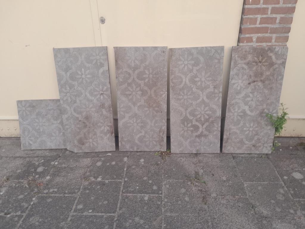 Natuursteen tegel tegels 90x42x3  4.5 beschikbaar., Ophalen, Natuursteen, Terrastegels